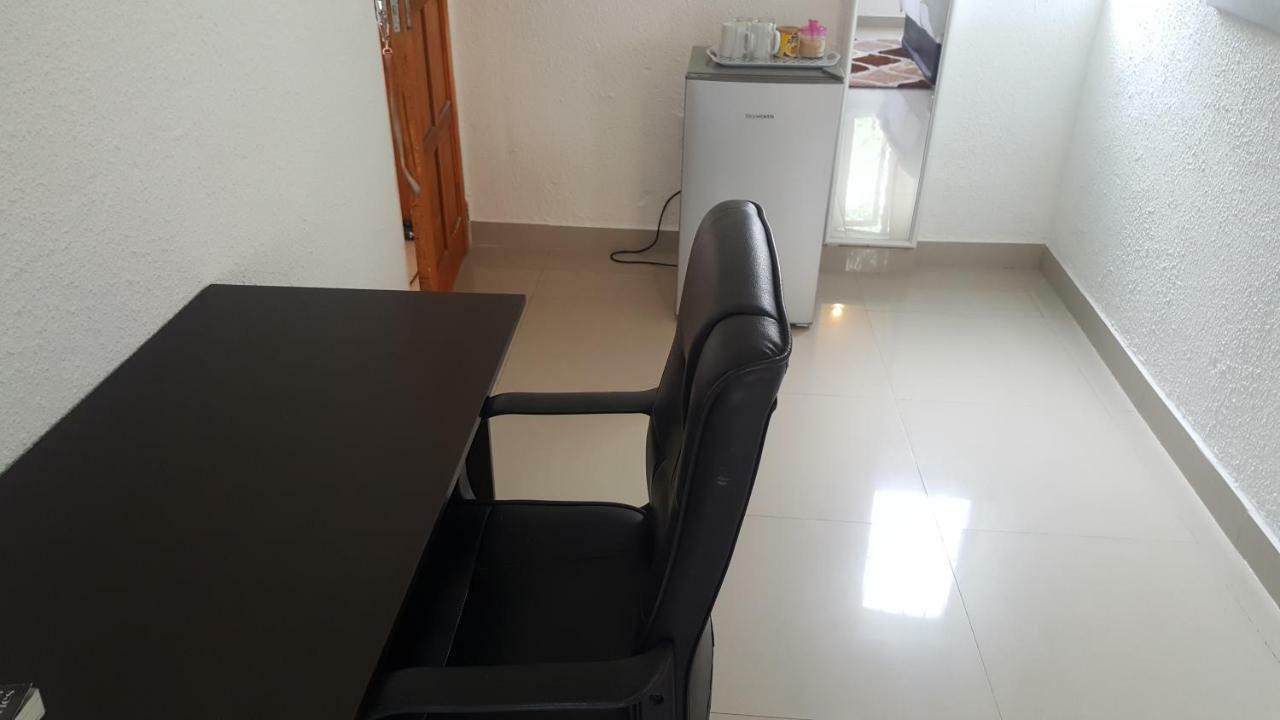 Simbasun Cottages Midrand Extérieur photo