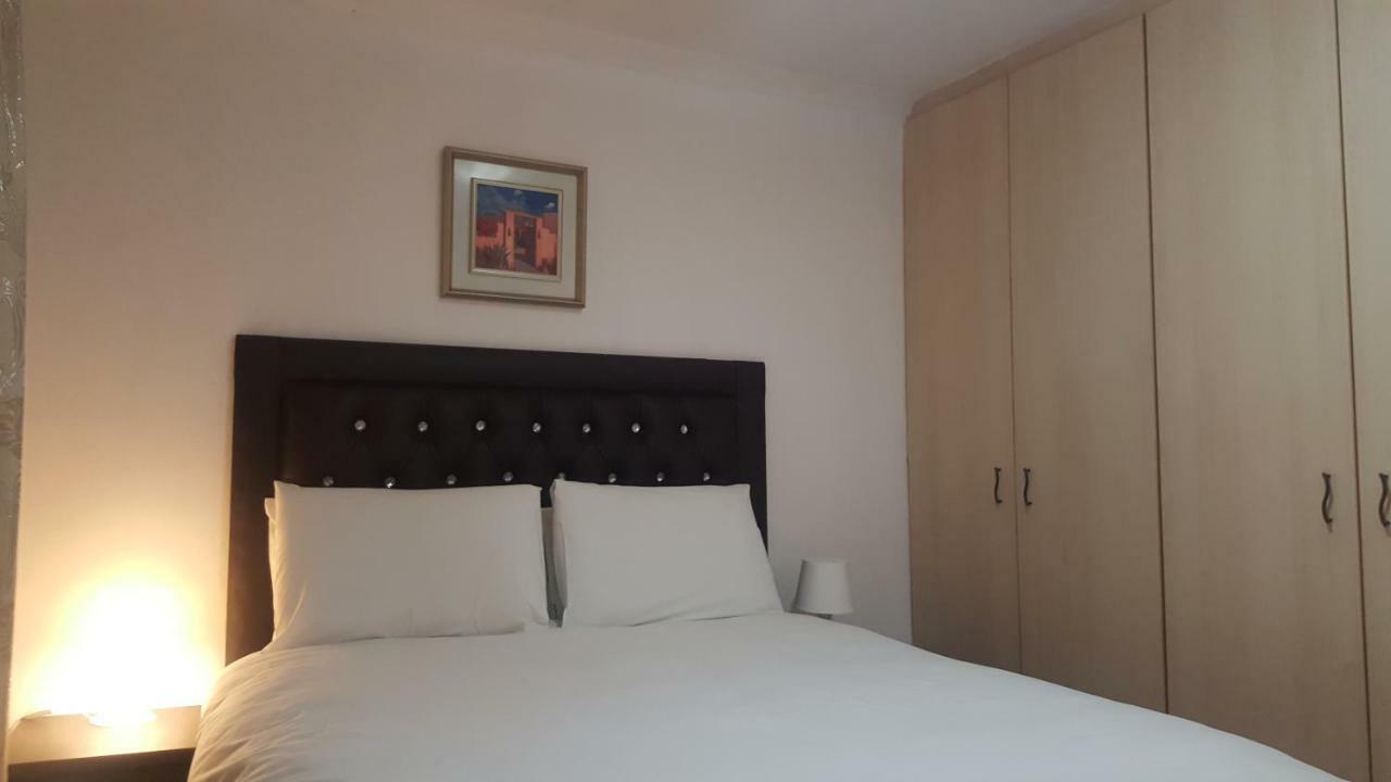 Simbasun Cottages Midrand Extérieur photo